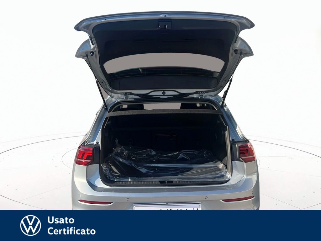 VOLKSWAGEN Golf 1.5 tsi ehybrid edition plus 204cv dsg - 23