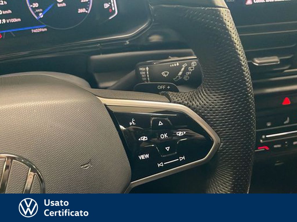 VOLKSWAGEN T-Roc 1.5 tsi r-line dsg - 16