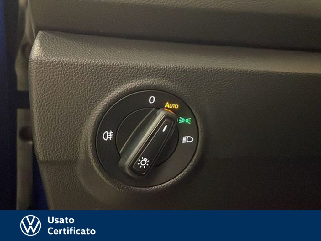 VOLKSWAGEN T-Roc 1.0 tsi life 110cv - 16