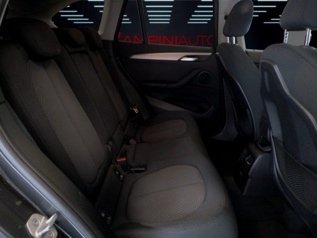 BMW X1 xDrive18d 4x4 Automatica 150 Cv Iva Esposta - 17