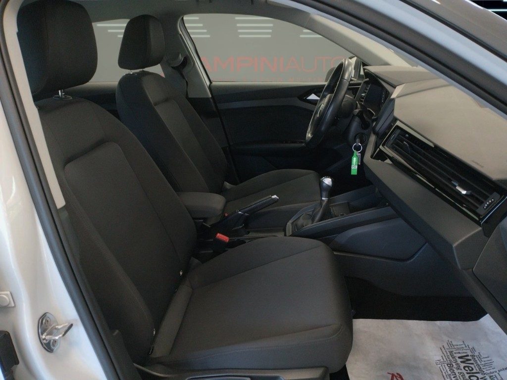 AUDI A1 citycarver 30 TFSI Admired Km 53.000 Pronta Conse - 19