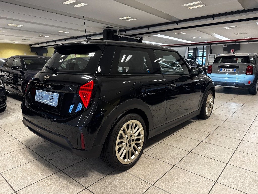 MINI Cooper C Favoured+PACCHETTO S+10.700KM+TELECAMERA - 7