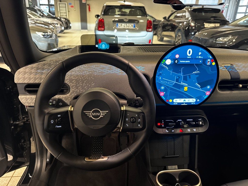 MINI Cooper C Favoured+PACCHETTO S+10.700KM+TELECAMERA - 13