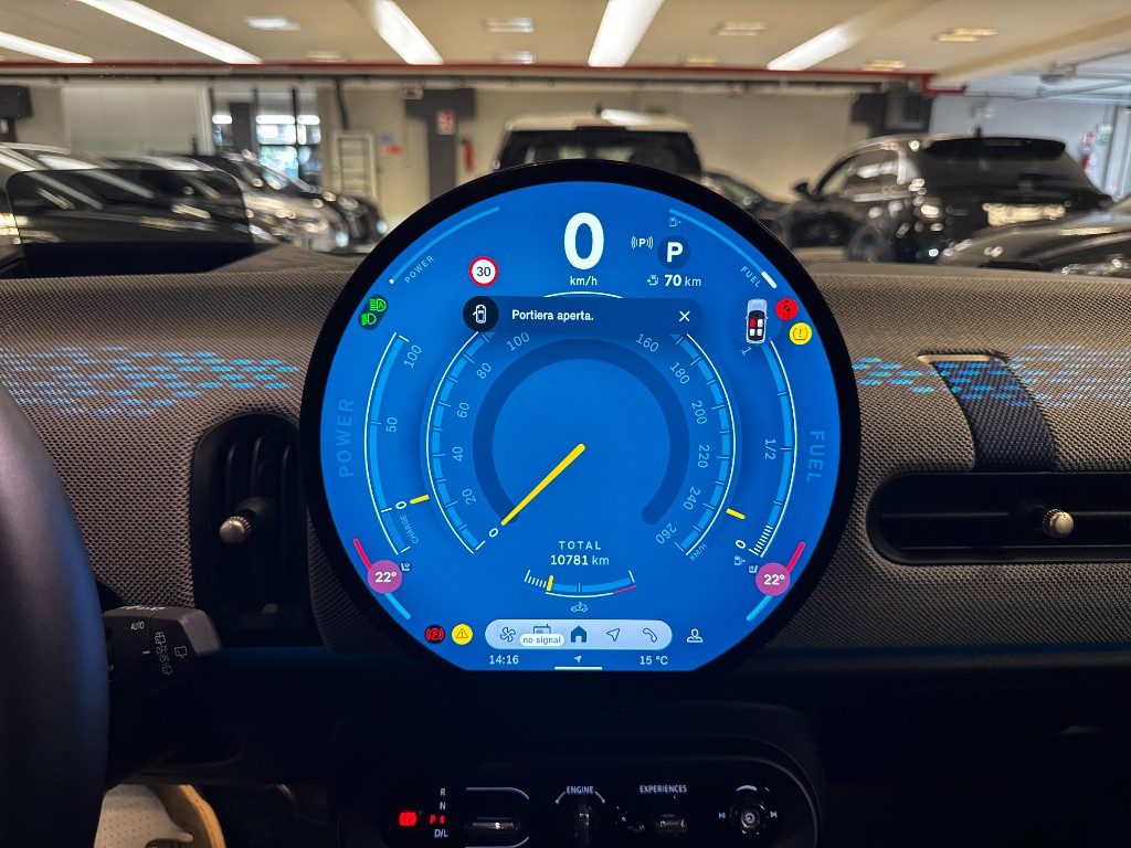 MINI Cooper C Favoured+PACCHETTO S+10.700KM+TELECAMERA - 20