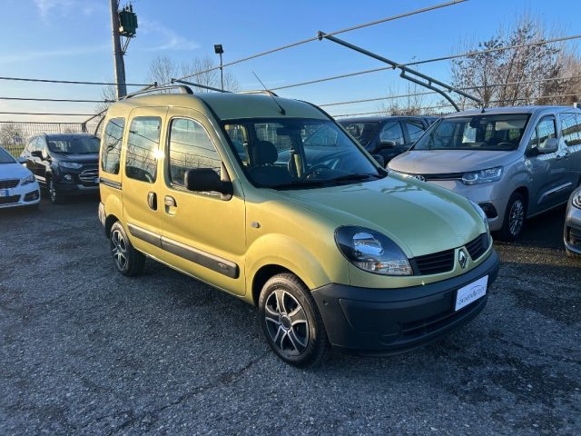 RENAULT Kangoo Verde metallizzato