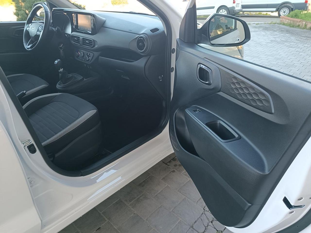 HYUNDAI i10 1.0 MPI Connectline - 14