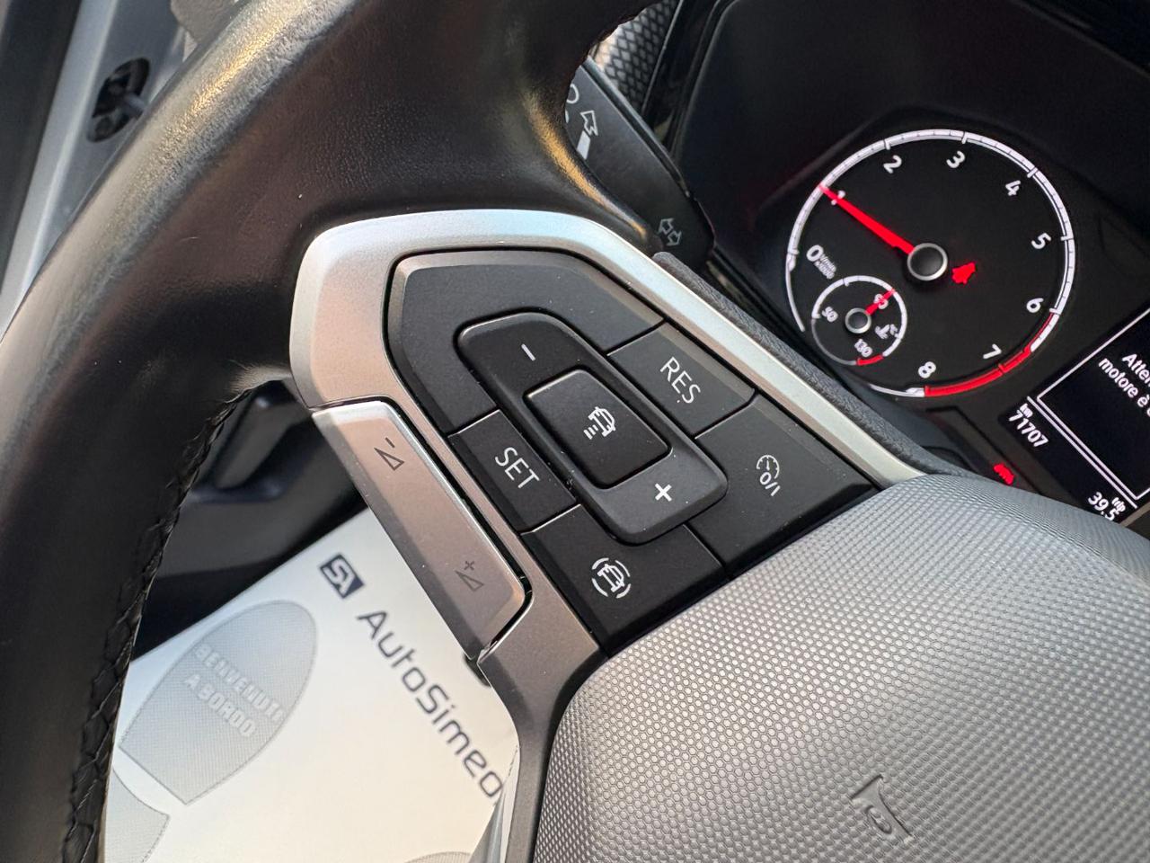 VOLKSWAGEN T-Cross 1.0 TSI 95 CV Style BMT - 18