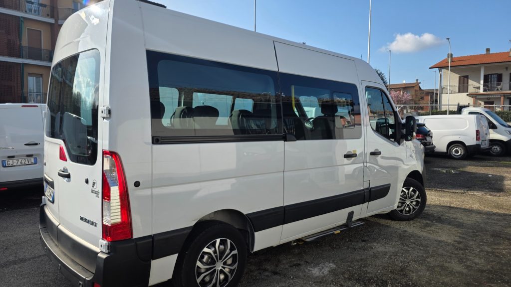 RENAULT Master T35 2.3dCi150 PM-TM L2H2 Energy 9posti  disabili - 4