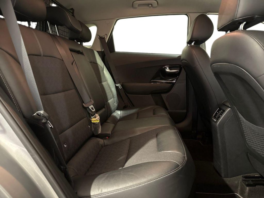KIA Niro 1.6 GDi DCT HEV Style - 11