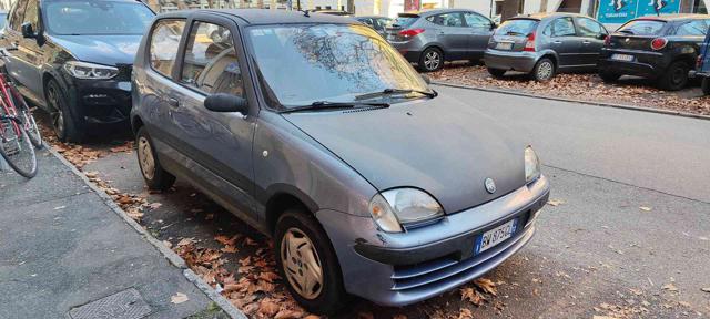 FIAT Seicento Azzurro metallizzato