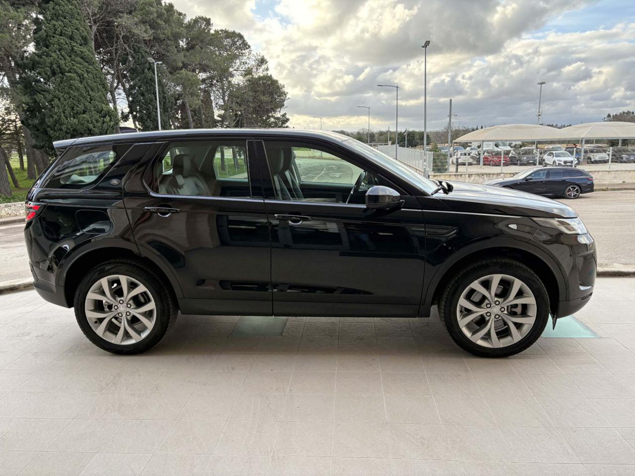 LAND ROVER Discovery Sport 2.0 TD4 163 CV AWD Auto SE AUTOCARRO 5 POSTI. - 4