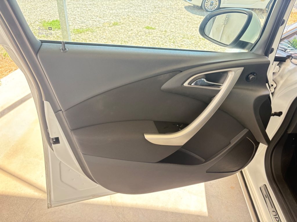 OPEL Astra 1.7 CDTI 125CV 5 porte Cosmo PRONTA CONSEGNA - 24