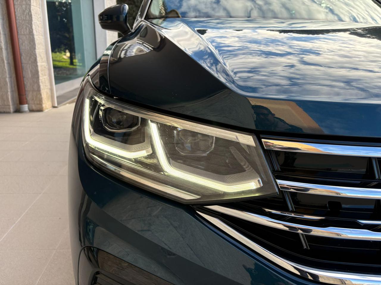 VOLKSWAGEN Tiguan 2.0 TDI 150 CV SCR DSG Elegance VIRTUAL - 33