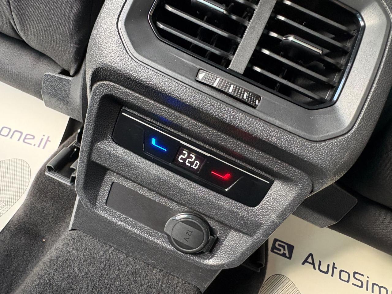 VOLKSWAGEN Tiguan 2.0 TDI 150 CV SCR DSG Elegance VIRTUAL - 21