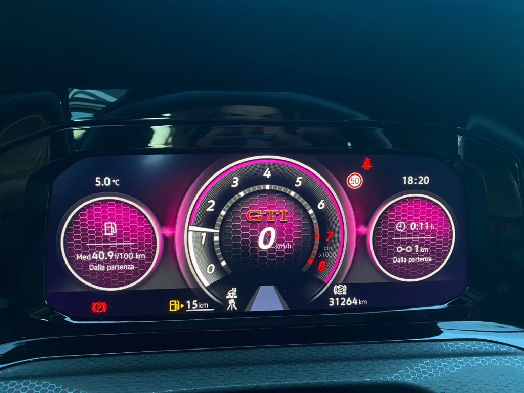 VOLKSWAGEN Golf GTI 2.0 8 MANUALE 19 UNICO PROPRIETARIO - 13