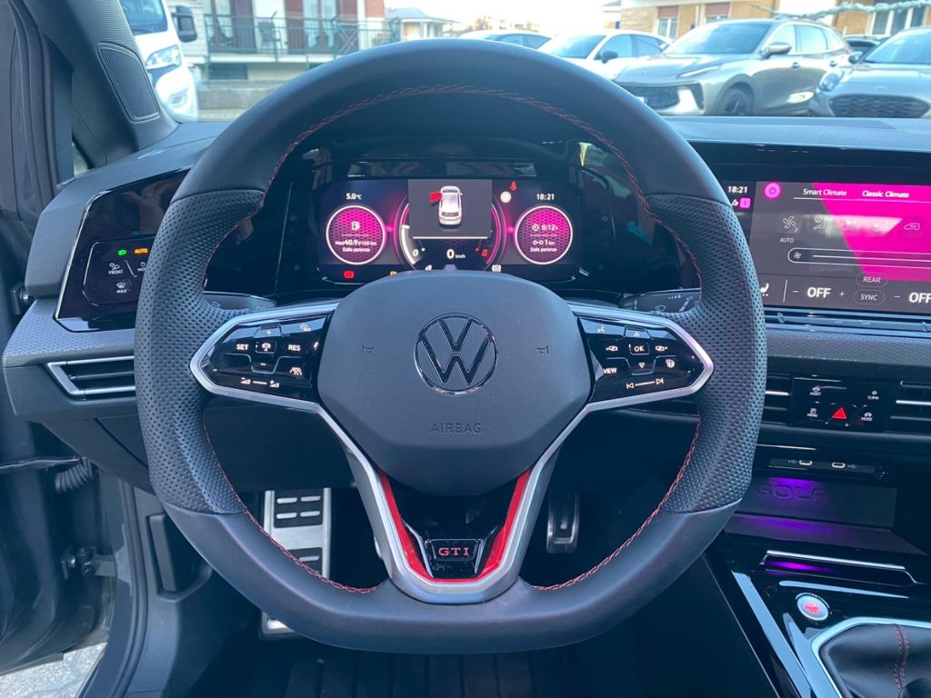 VOLKSWAGEN Golf GTI 2.0 8 MANUALE 19 UNICO PROPRIETARIO - 19