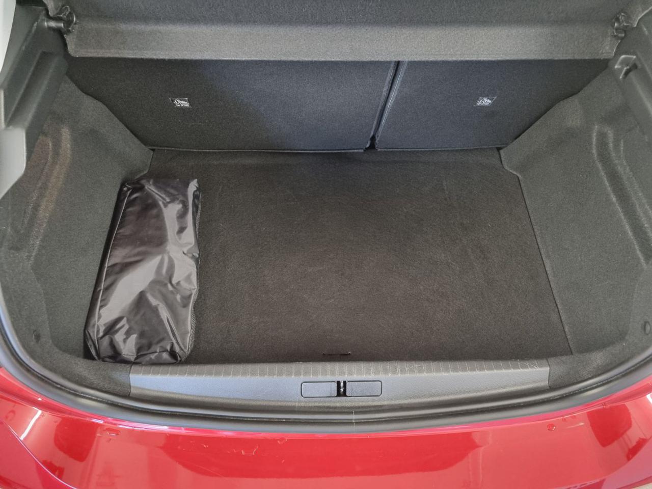 OPEL Corsa-e 5 porte GS Line - 17