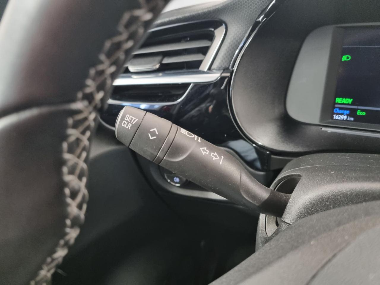 OPEL Corsa-e 5 porte GS Line - 32