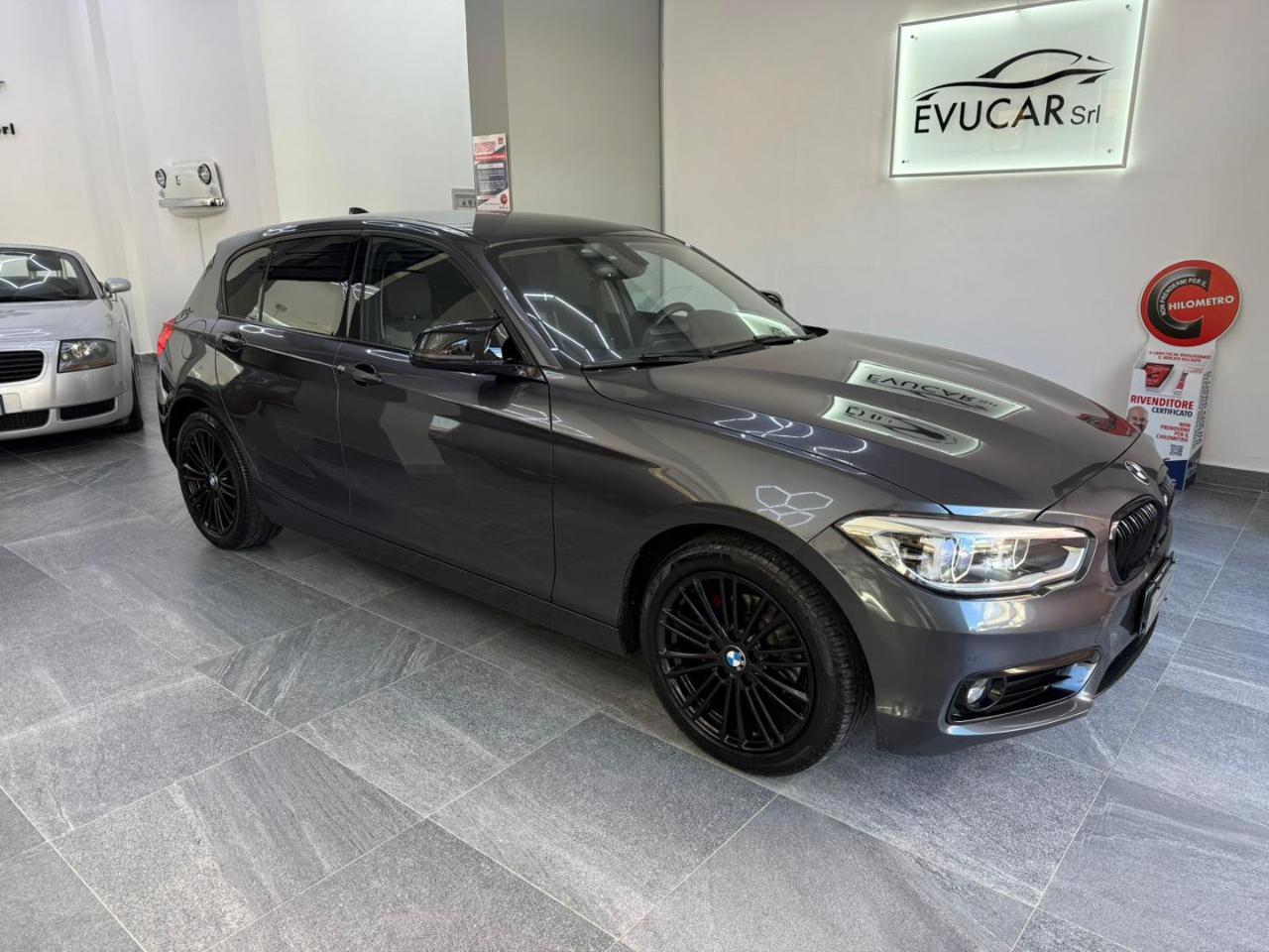 BMW 116 d 5p. Sport - 4