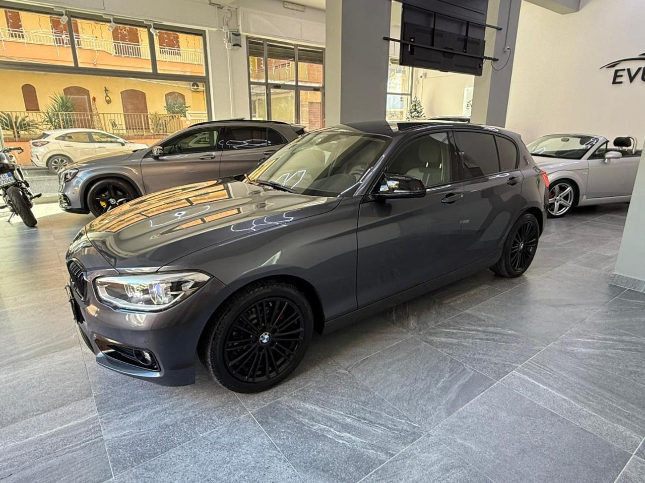 BMW 116 d 5p. Sport - 3