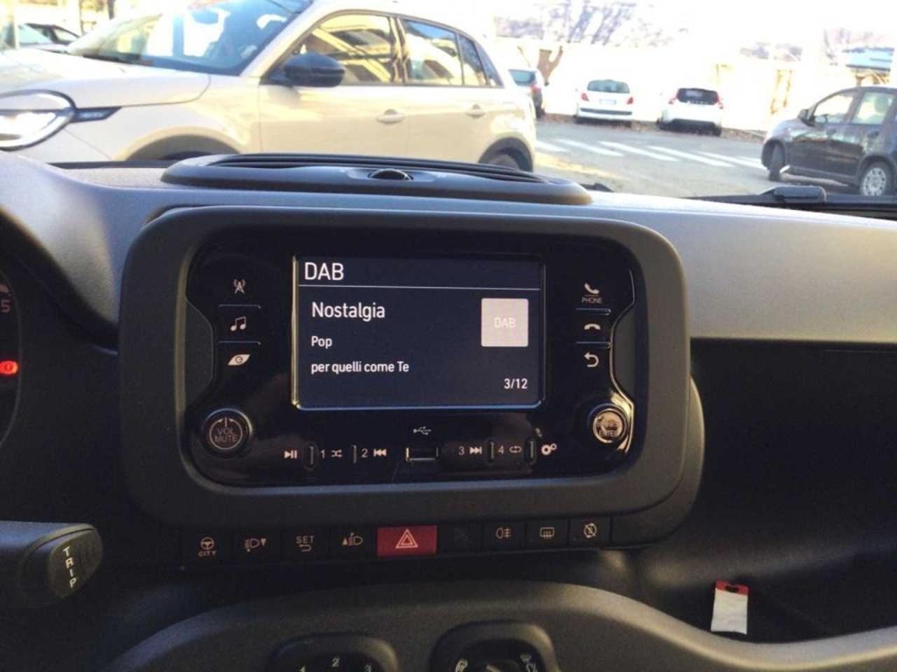 FIAT Panda 1.0 FireFly S&S Hybrid - 8