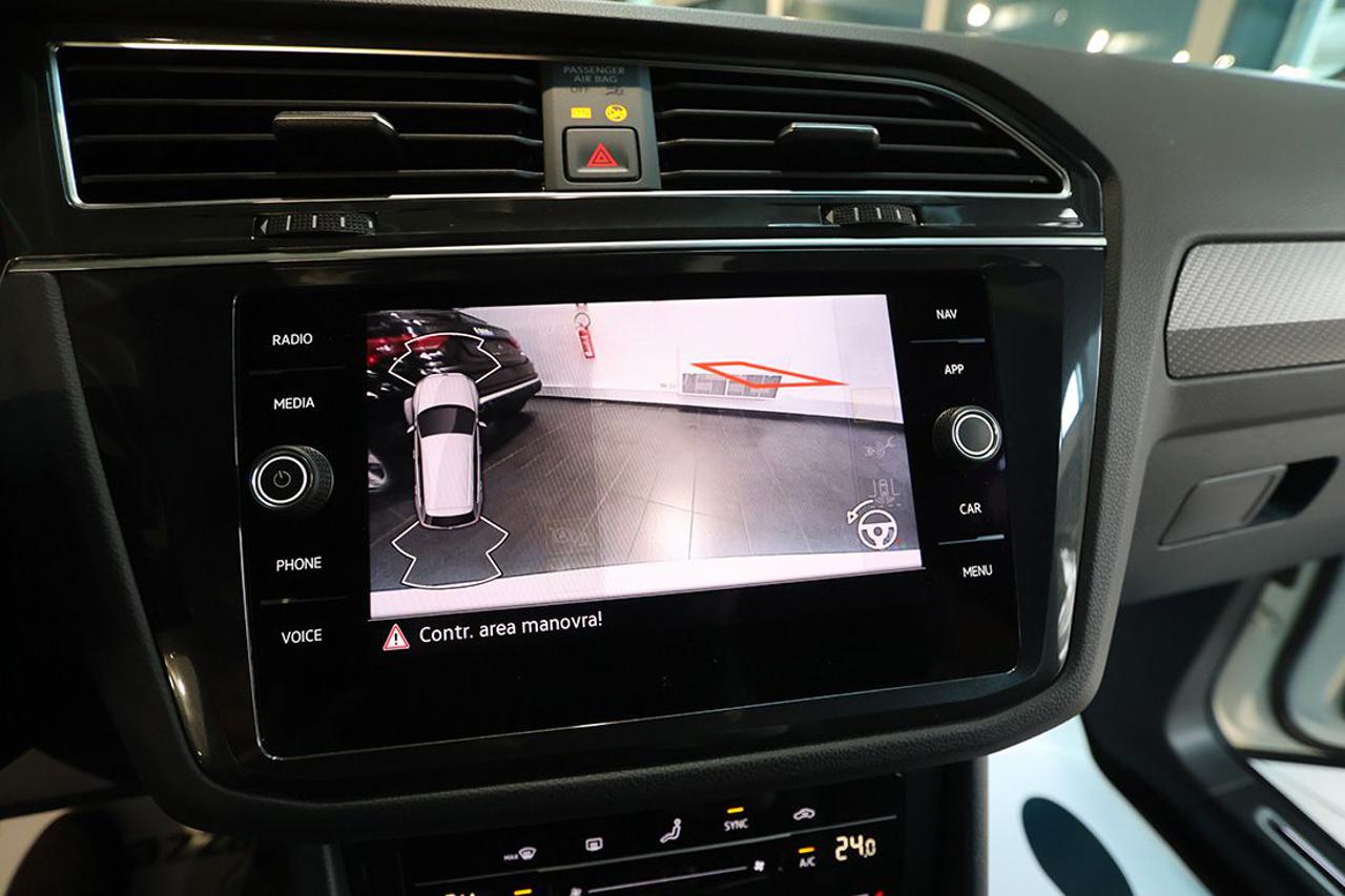 VOLKSWAGEN Tiguan 2.0 TDI 150cv SCR DSG R-Line - 25