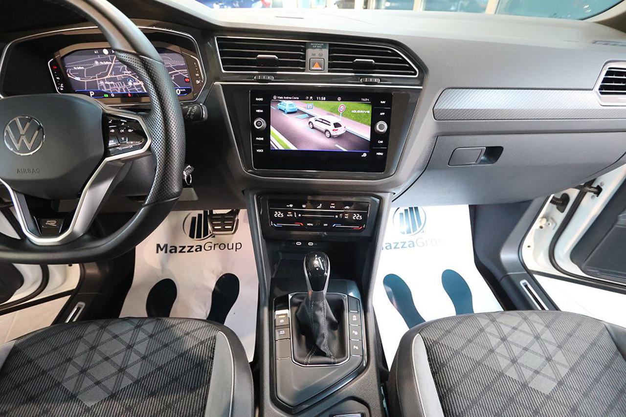 VOLKSWAGEN Tiguan 2.0 TDI 150cv SCR DSG R-Line - 34