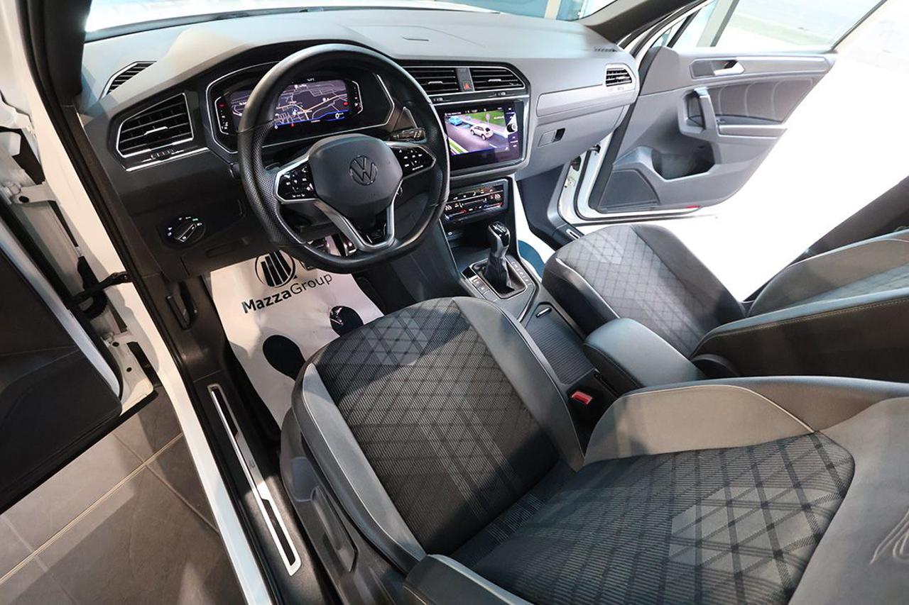 VOLKSWAGEN Tiguan 2.0 TDI 150cv SCR DSG R-Line - 13