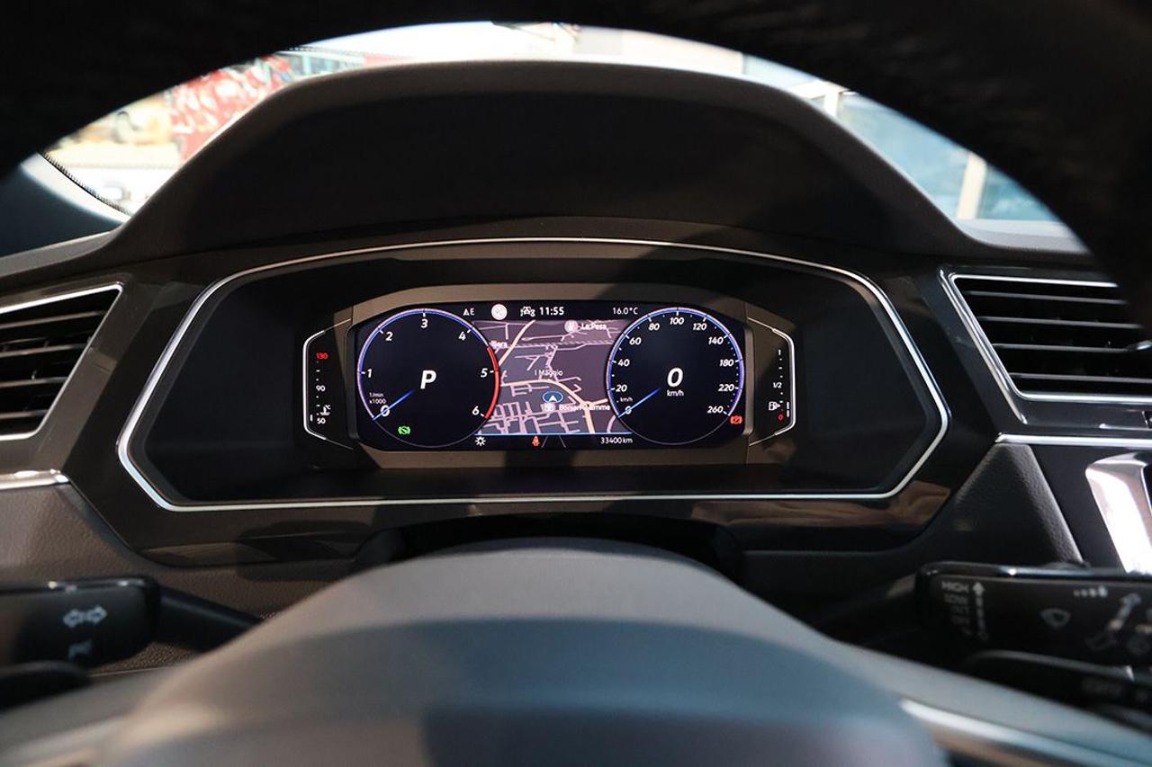 VOLKSWAGEN Tiguan 2.0 TDI 150cv SCR DSG R-Line - 33