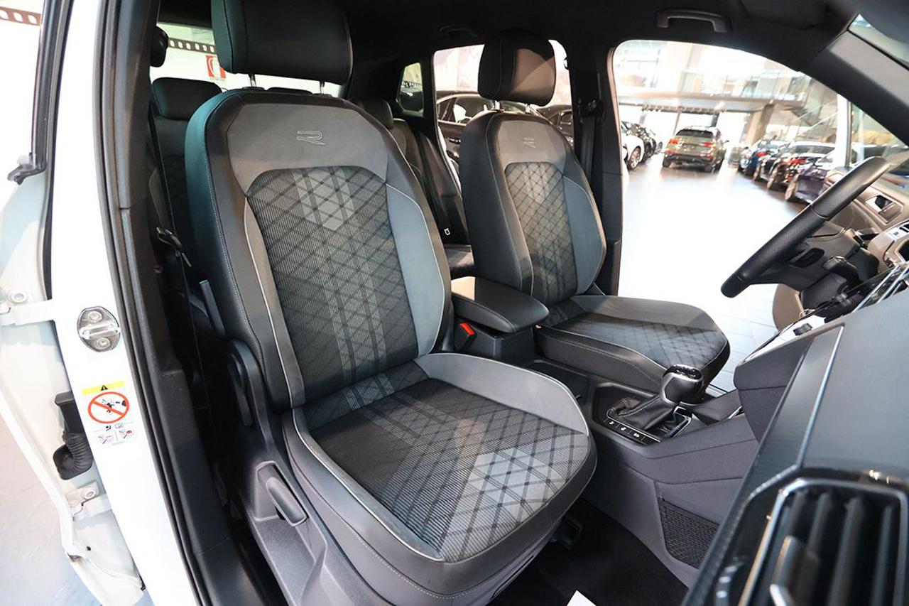 VOLKSWAGEN Tiguan 2.0 TDI 150cv SCR DSG R-Line - 16