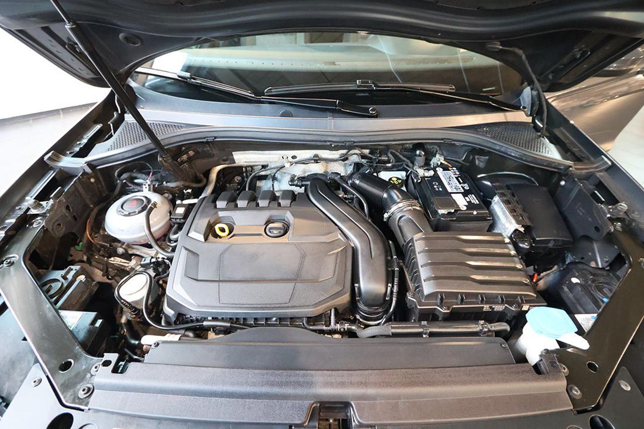 VOLKSWAGEN Tiguan 1.5 TSI ACT Life - 10