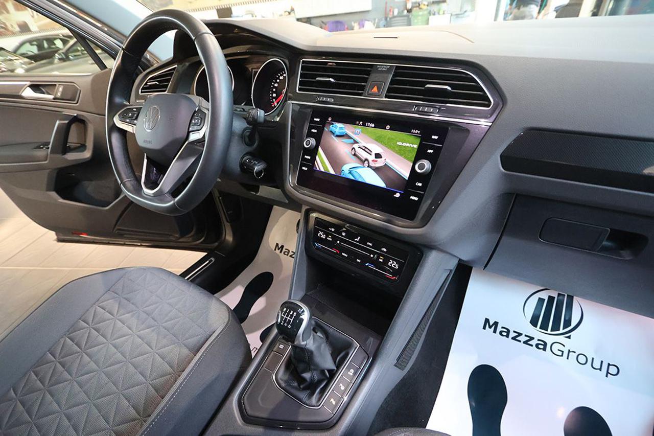 VOLKSWAGEN Tiguan 1.5 TSI ACT Life - 31