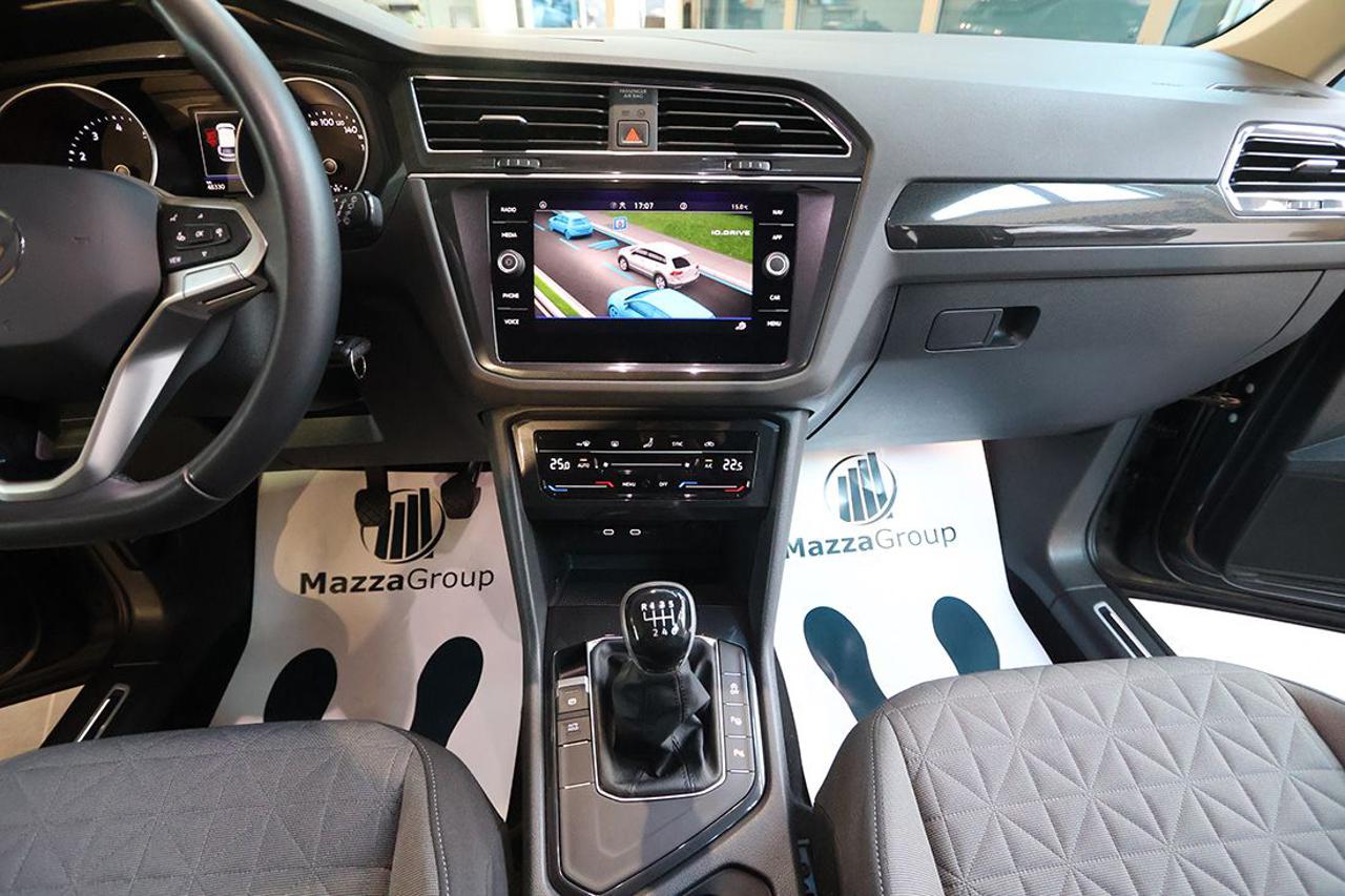 VOLKSWAGEN Tiguan 1.5 TSI ACT Life - 29