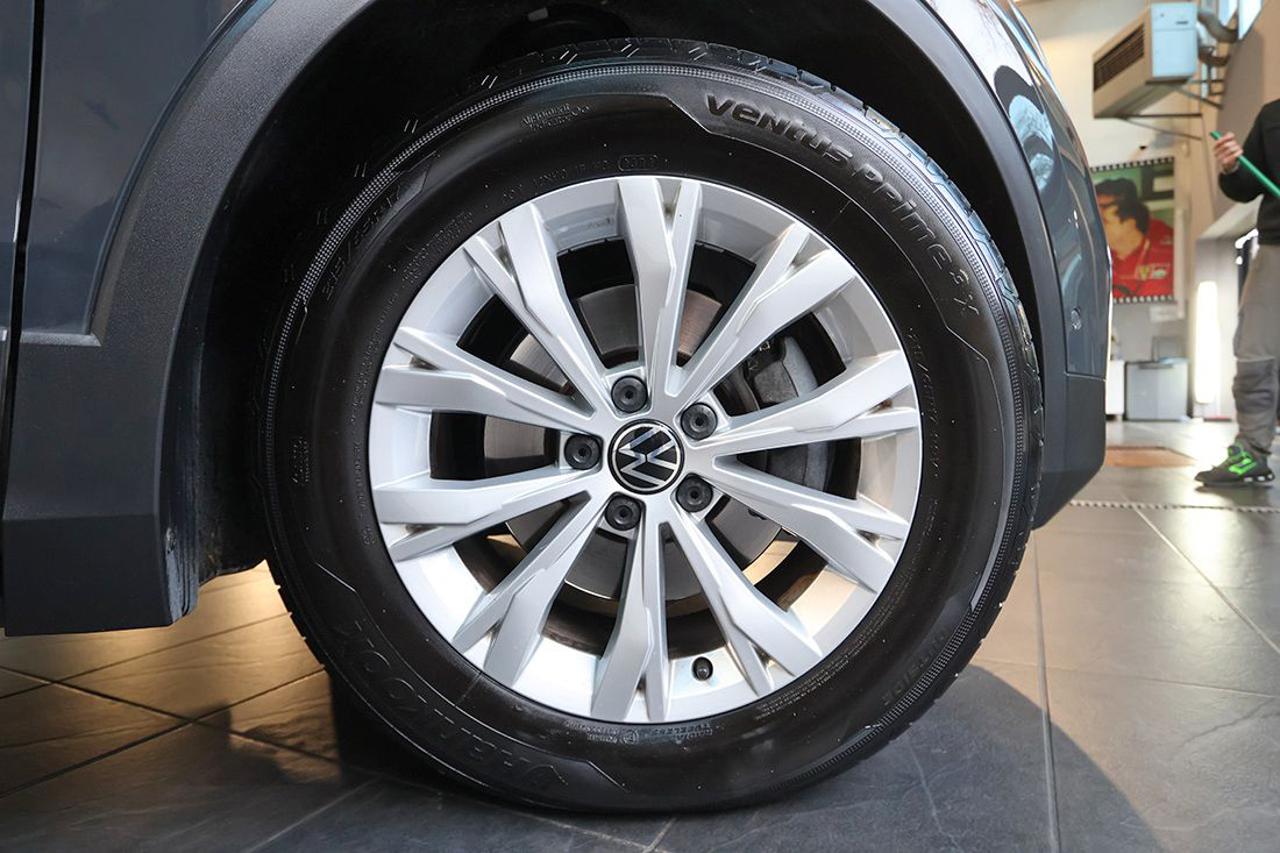 VOLKSWAGEN Tiguan 1.5 TSI ACT Life - 6