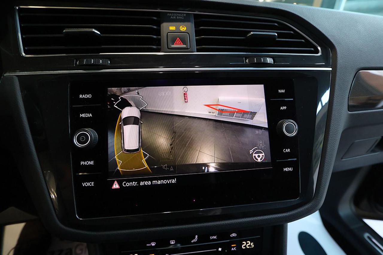 VOLKSWAGEN Tiguan 1.5 TSI ACT Life - 22