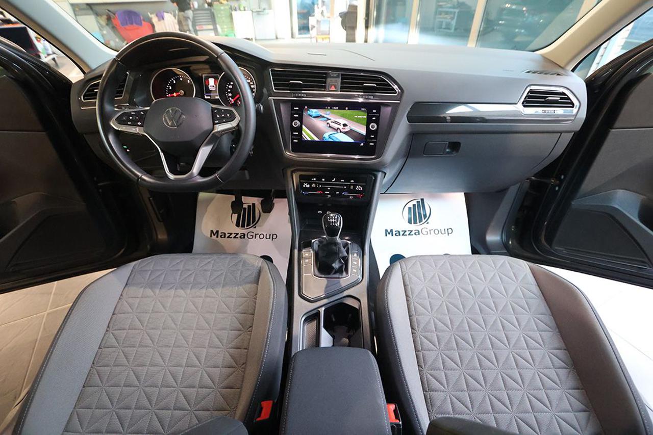 VOLKSWAGEN Tiguan 1.5 TSI ACT Life - 13