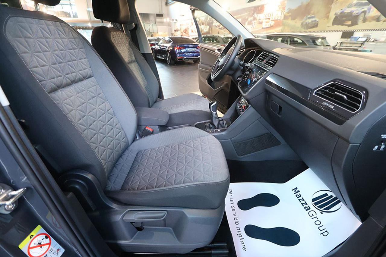 VOLKSWAGEN Tiguan 1.5 TSI ACT Life - 35