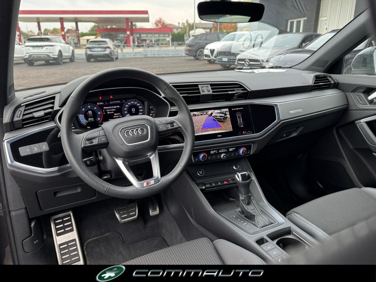 AUDI Q3 SPB 35 TDI S tronic S line edition - 30