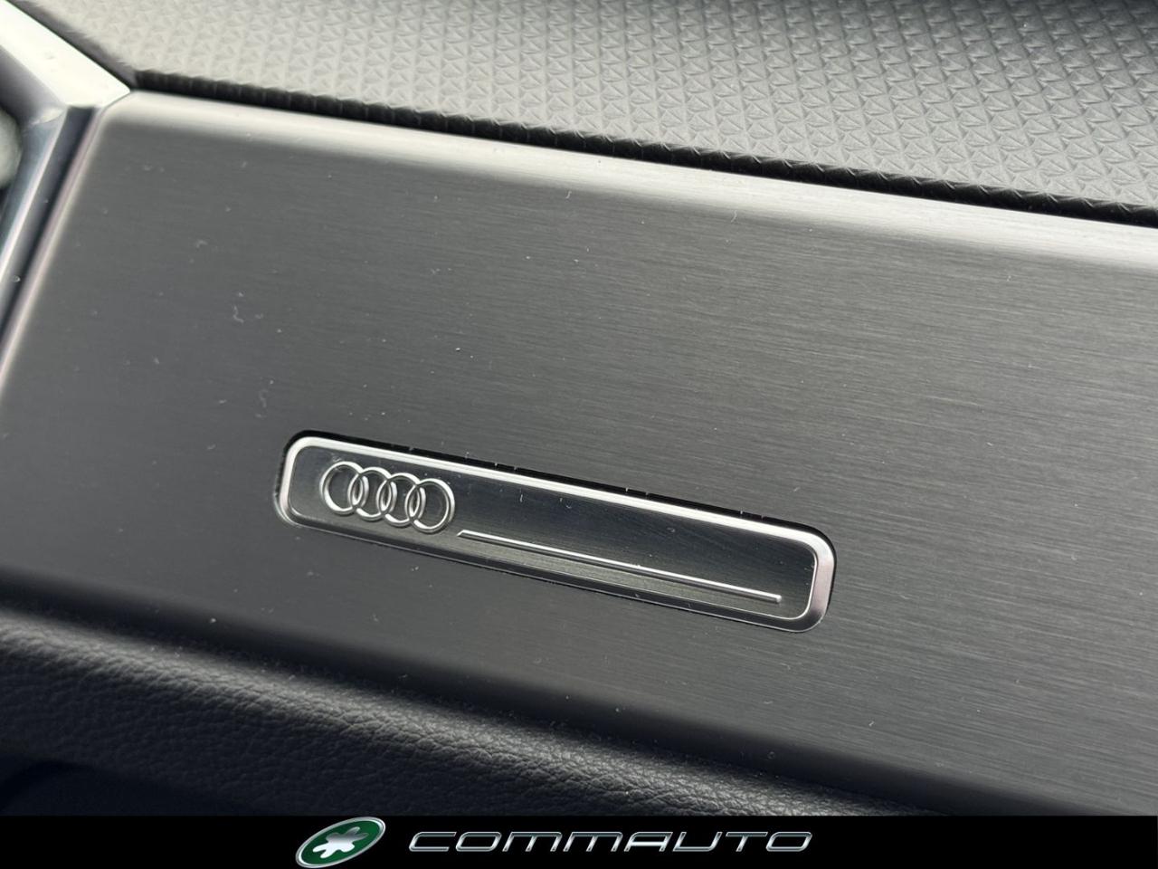 AUDI Q3 SPB 35 TDI S tronic S line edition - 32