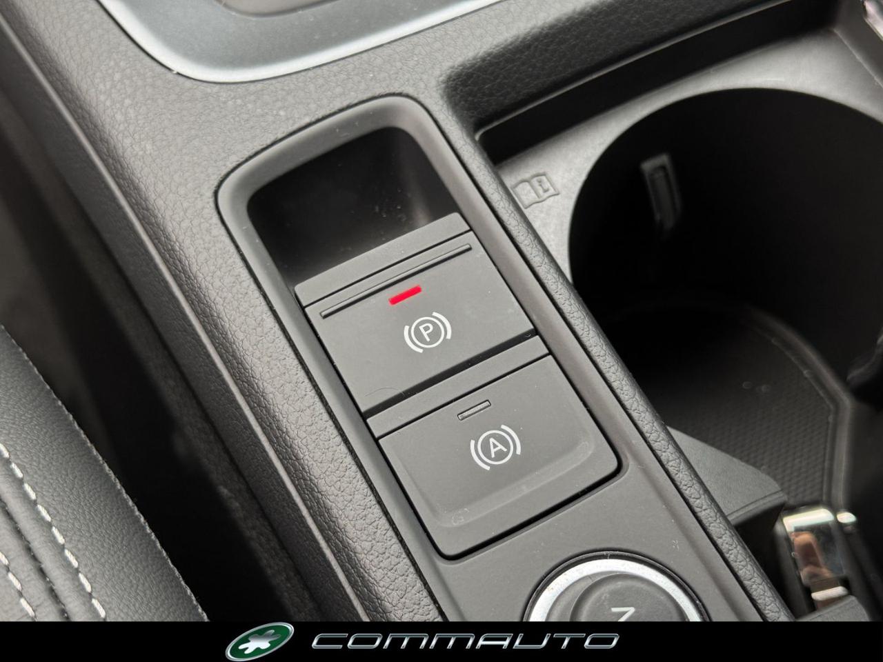 AUDI Q3 SPB 35 TDI S tronic S line edition - 27