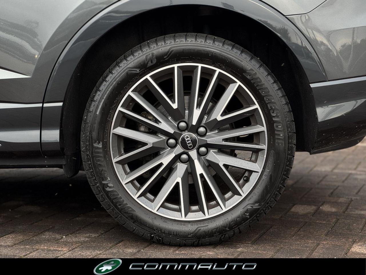 AUDI Q3 SPB 35 TDI S tronic S line edition - 9