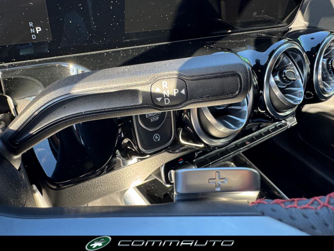 MERCEDES-BENZ GLA 200 d Automatic AMG Line Advanced Plus - 17