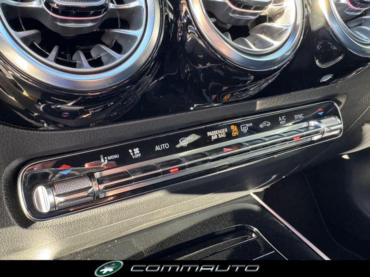 MERCEDES-BENZ GLA 200 d Automatic AMG Line Advanced Plus - 28