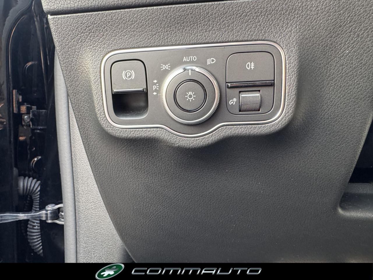 MERCEDES-BENZ GLA 200 d Automatic AMG Line Advanced Plus - 14