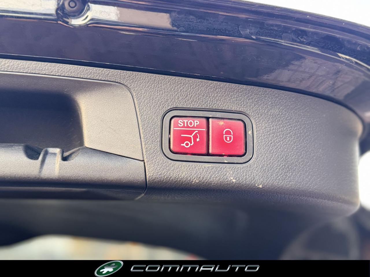 MERCEDES-BENZ GLA 200 d Automatic AMG Line Advanced Plus - 25