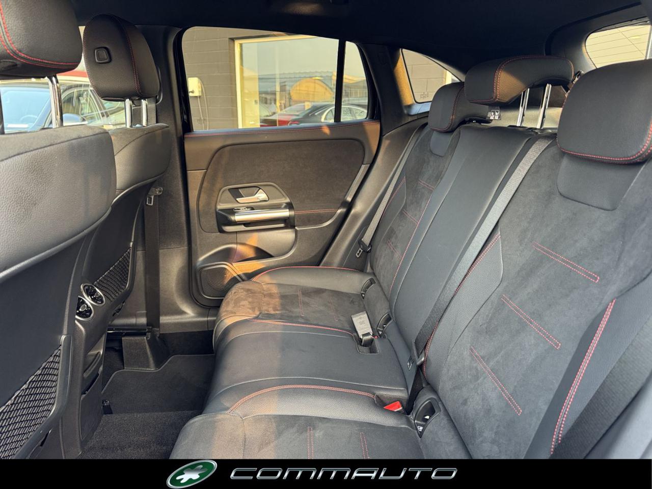 MERCEDES-BENZ GLA 200 d Automatic AMG Line Advanced Plus - 20