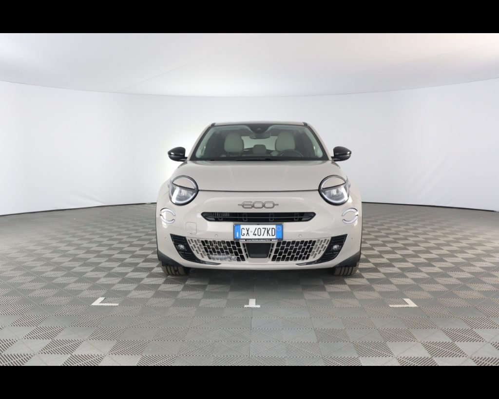 FIAT 600 1.2 hybrid La Prima 110cv auto - 3