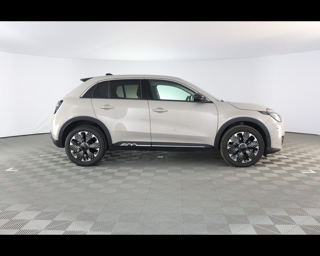 FIAT 600 1.2 hybrid La Prima 110cv auto - 6