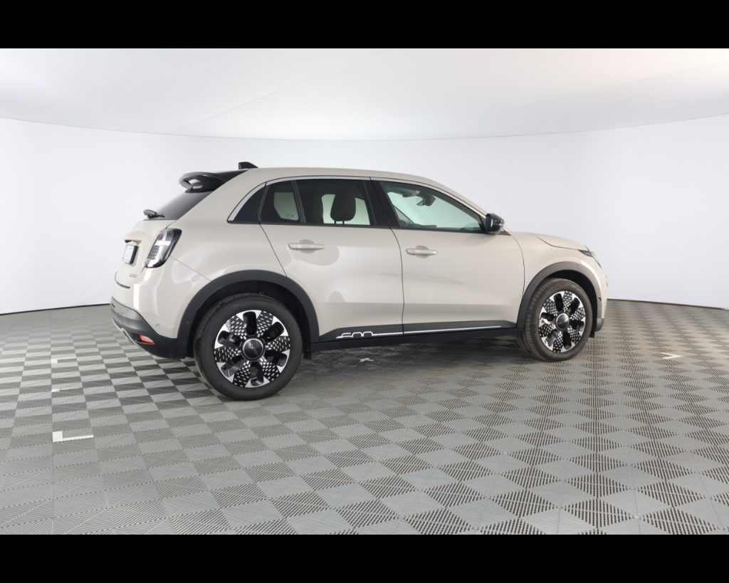 FIAT 600 1.2 hybrid La Prima 110cv auto - 7