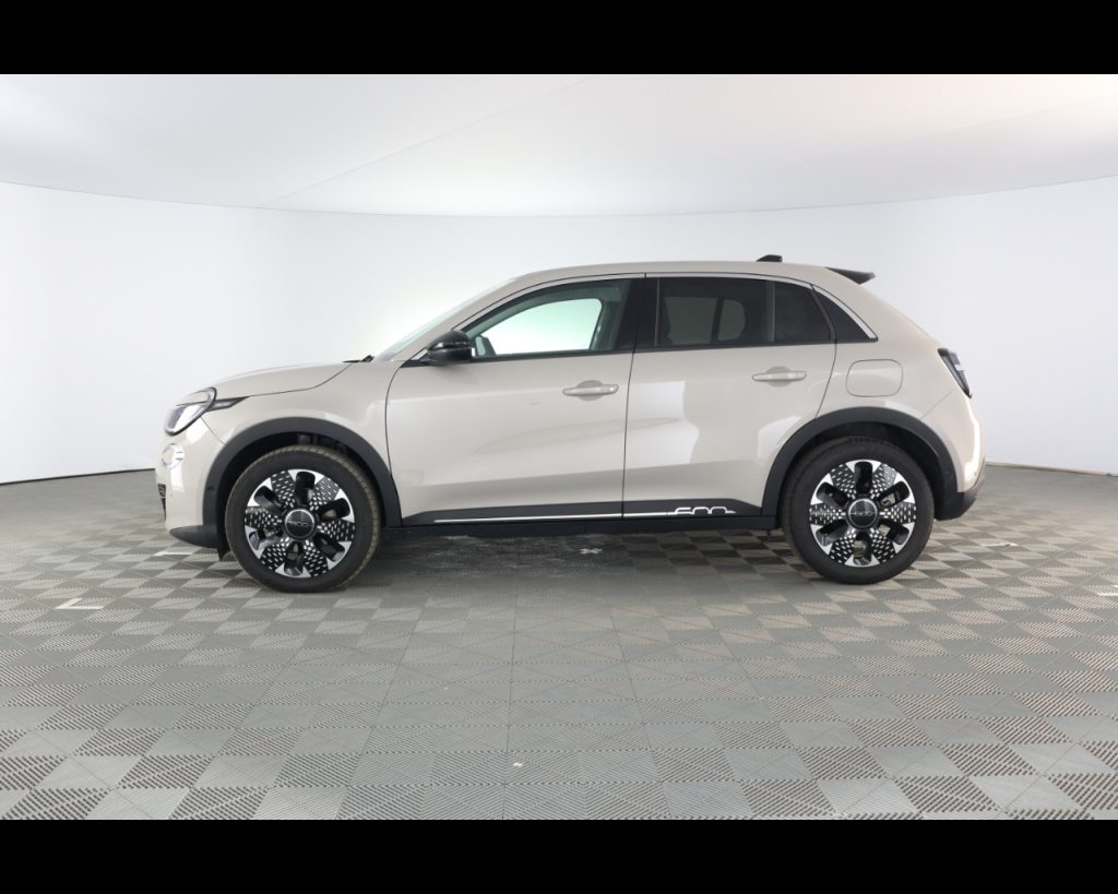 FIAT 600 1.2 hybrid La Prima 110cv auto - 12